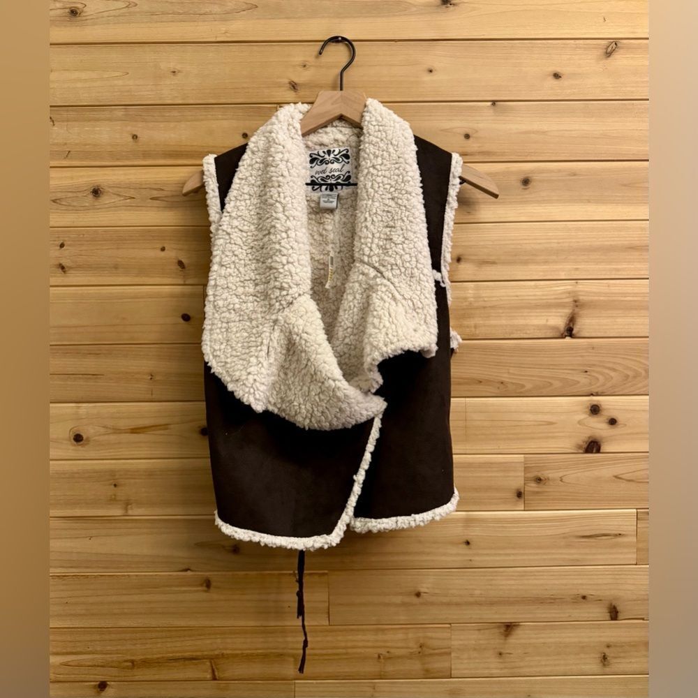 Y2K NWT Wet Seal Size Medium Sherpa Lined Cozy Vest